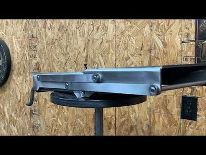 The Tool Swing - Vise